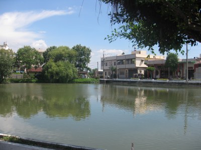 廟前水池公園