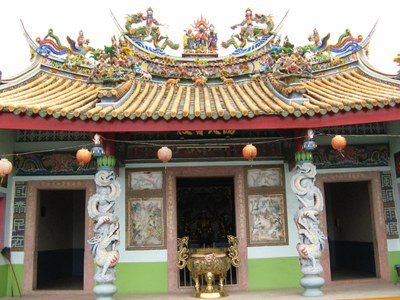 二樓佛祖殿1