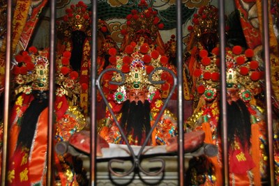 三興宮神龕神像(2011.07 吳明勳拍攝)