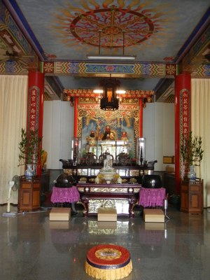 海明禪寺佛堂