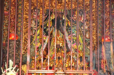 威靈寺神尊
