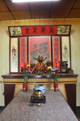 聖德魯班廟左廂殿福德正神(陳進成拍攝-2011.03.12) 