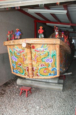 普龍殿三仙船（潘信來拍攝－2011.08. 06）