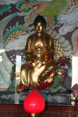 金鐘寺阿彌陀佛(陳進成拍攝－2011.08.08)