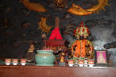 聖安宮神龕神像(2011.07 吳明勳 拍攝)