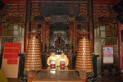 篤加聖帝廟神龕(2011.09 吳明勳 拍攝)