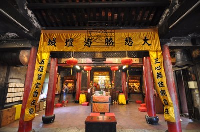 重慶寺拜殿