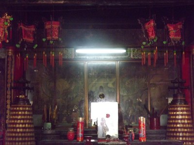 大殿神龕|吳秀芬|2012/6/30|