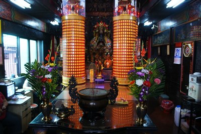 霞海城隍廟正殿