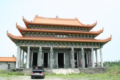 南巡殿新建廟宇(陳進成拍攝－2011.08.02)
