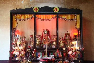 鎮安代天宮右廂殿觀音佛祖與眾神祇（潘信來拍攝－2011.07. 25）