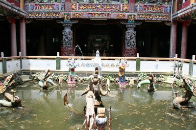 聖賢殿水池造景(陳進成拍攝－2011.08.11)||//|
