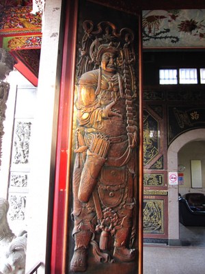 南天門-太子宮-一體成形之銅雕廟門